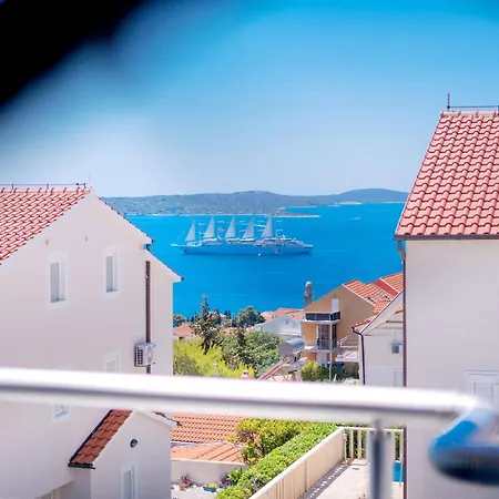 Memo - Zf Hvar Lejlighed