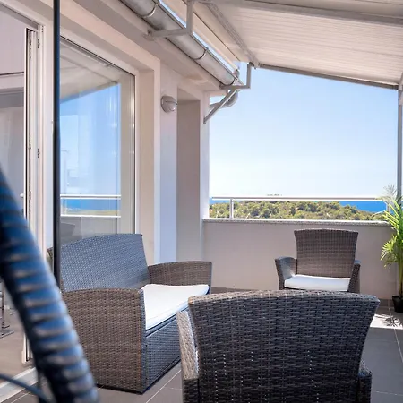 Memo - Zf Hvar Lejlighed *